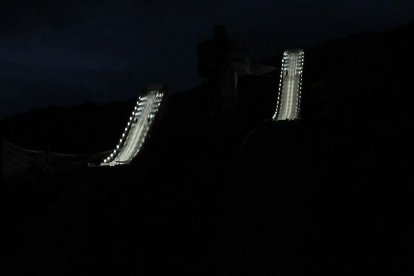 1.白馬スキージャンプ台の夜景.JPG