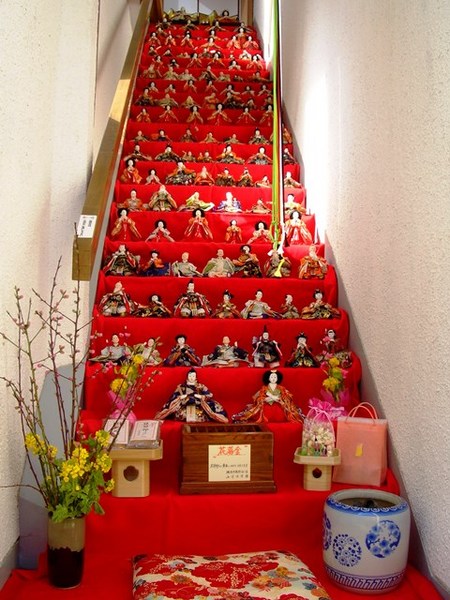 民家の階段飾り 2.JPG
